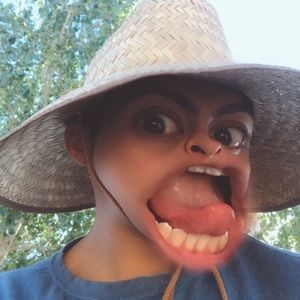 Meet your Posher, Omar